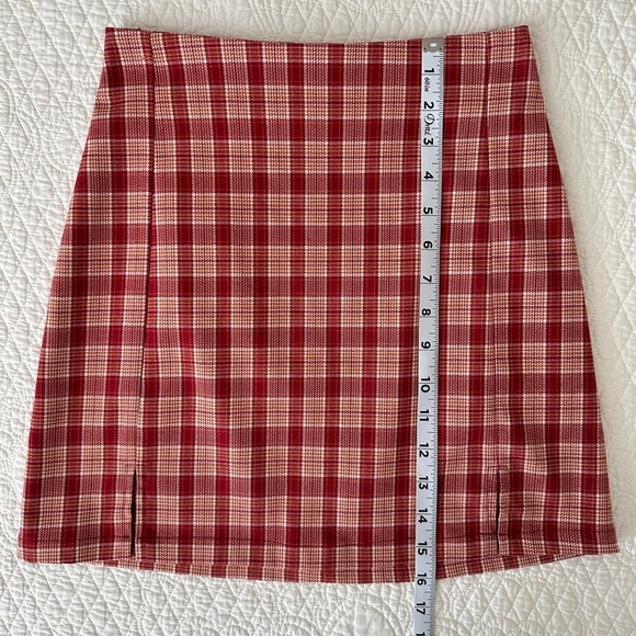 Brandy Melville John Galt Cara Plaid Mini Skirt Red - Picture 6 of 12